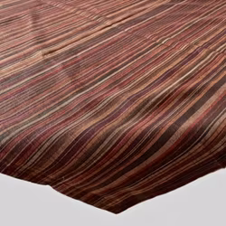 Randig en rost och brunrandig bordsduk i bomull, mått 90 x 90 cm.