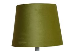 Sam en rund lampskärm i grön sammet med fäste för både E14 och E27 lampor från Stjernsund kollektion.