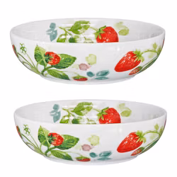 Fragaria skålrik ett 2 pack med skålar i vitt porslin med röda jordgubbar och gröna blad från Cult design, mått 2 x 16 x 5 cm.