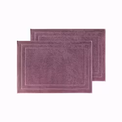 Roma en rosa badrumsmatta i en kraftig frotté i mått 50 x 70 cm från Indusia design.