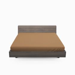 Solid color satin ett brunt dra på lakan i bomullssatin som även går att använda som sängtopp till madrasser, från Indusia design.