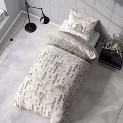 Village ett vitt påslakanset med ett grönt mönster i bomull med dragkedja i botten, från Indusia design