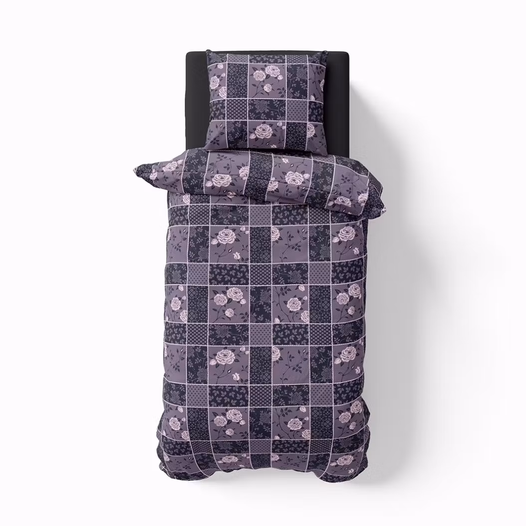Brooke purple ett påslakanset i bomull i lila, blått och rosa med knäppning i botten, från Indusia design