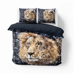 Lion ett vackert påslakanset i bomullsflanell i mått 200 x 220 cm med 2 st örngott 70 x 50 cm med ett vackert naturmönster med knäppning i botten, från Indusia design
