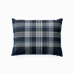 Plaid Noelle blue ett örngott i mått 70 x 100 cm i bomullsflanell i blått, svart och grått, från Indusia design