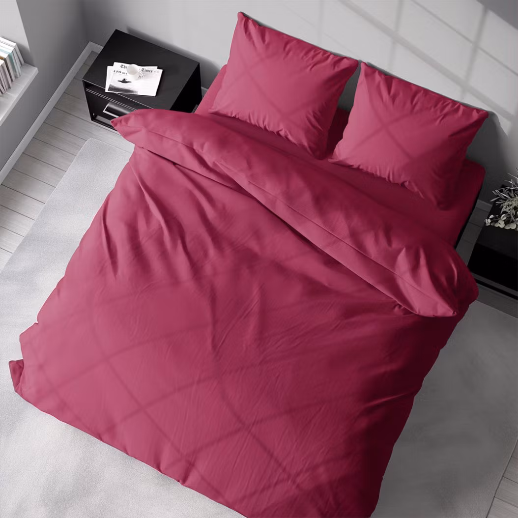 Solid color ett fuchsiafärgat påslakanset till king size täcke i bomull i storlek 240 x 220 cm med dragkedja i botten, från Indusia design