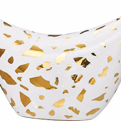 Cult design Goldie en vit påskhöna med ett guldmönster en i lergods mått 20 x 7 x 18 cm