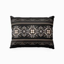 Floral black svart örngott 50 x 60 cm indusia design