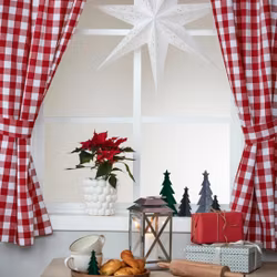Noble House Rutig rödvitrutigt gardinset kanal