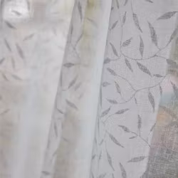 Noble House Saga LN Erika vitt gardinset multiband