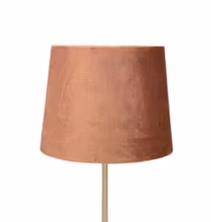 Sam en rund lampskärm i gammelrosa sammet med fäste för både E14 och E27 lampor från Stjernsund kollektion.