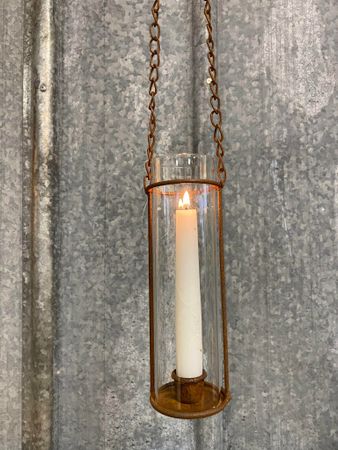 Hängande ljusstake med stormglas