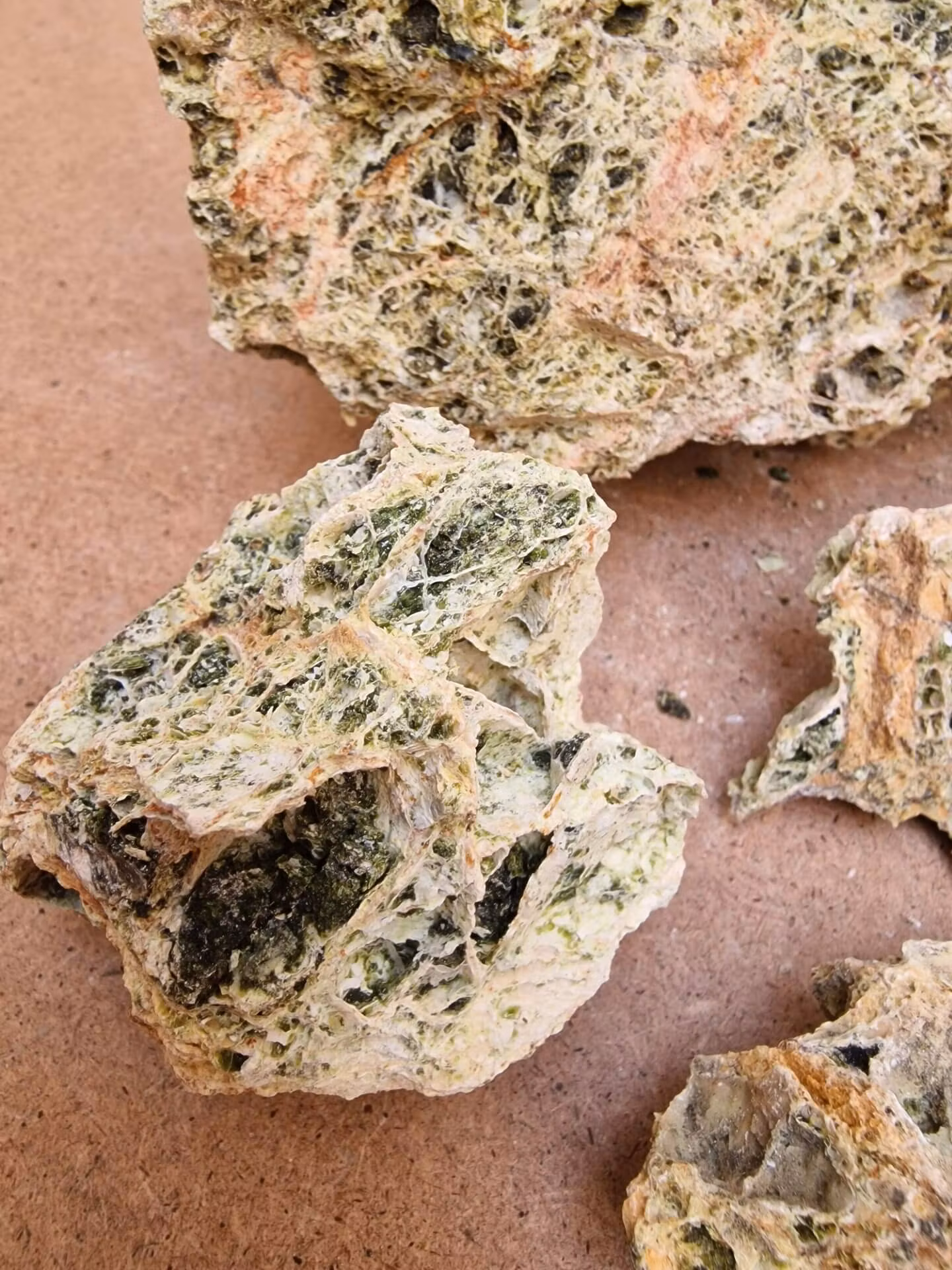 Web Rock - Köp allt på bilden - 1,5 kg