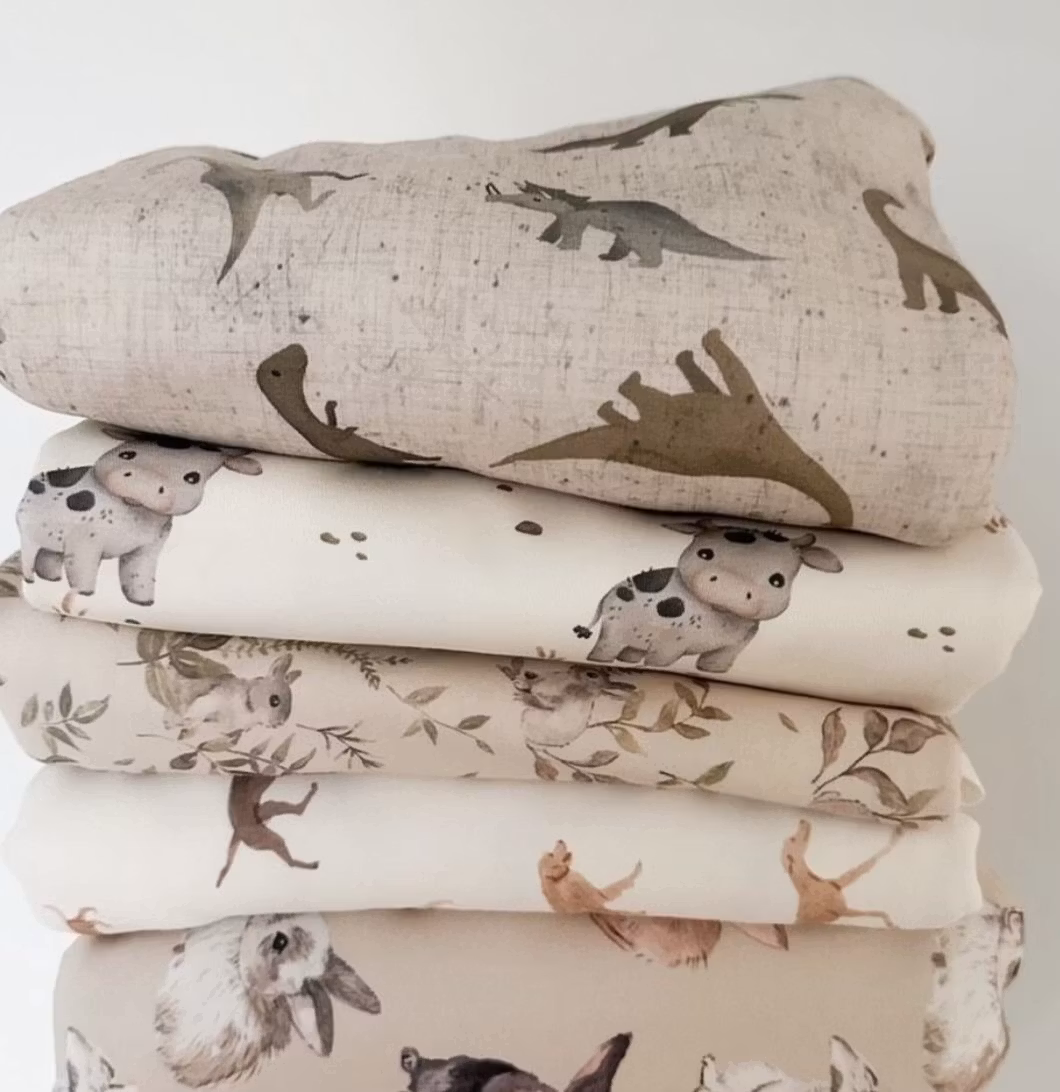 Forhåndsbestill fra Family Fabrics