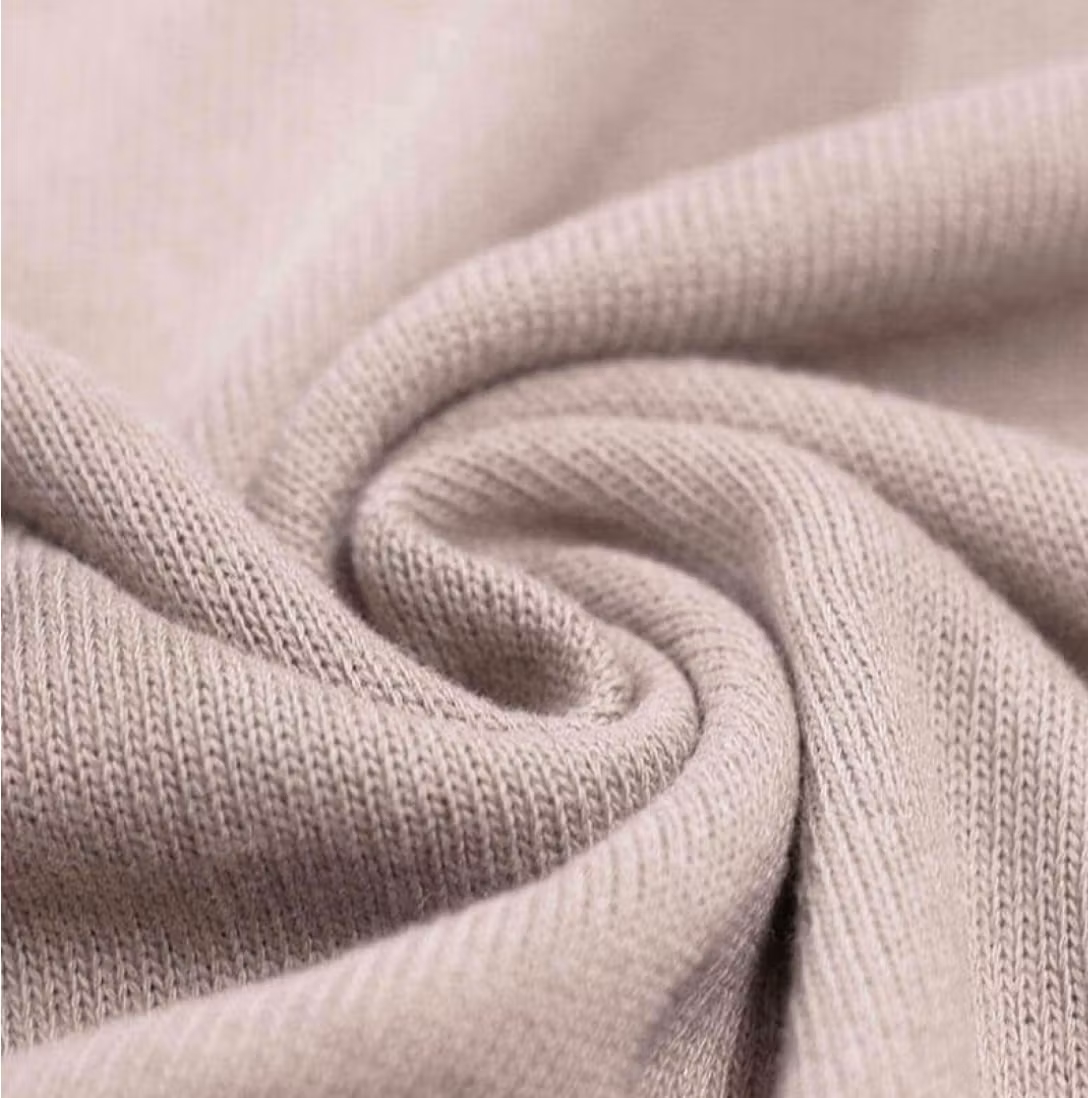 Baby strikk lys beige