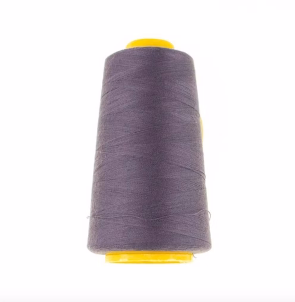 Overlocktråd lavendel