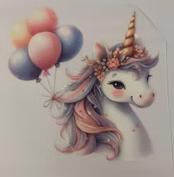 Strykemerke enhjørning med ballonger