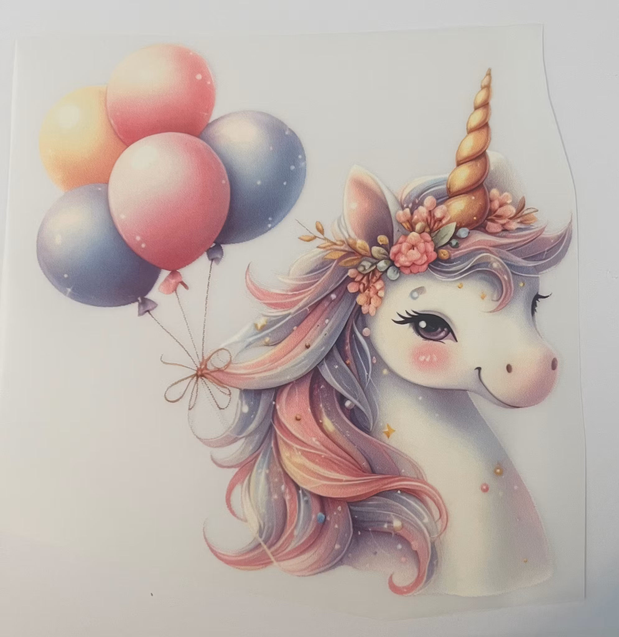 Strykemerke enhjørning med ballonger stor