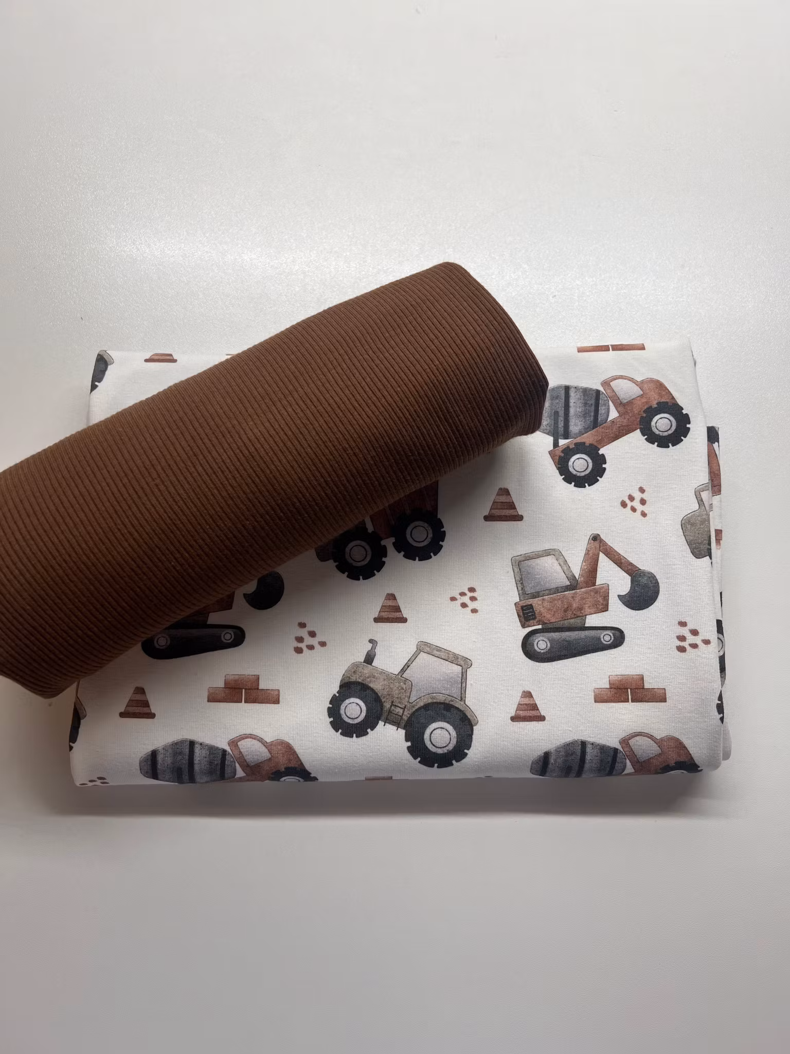 SM gravemaskin brun stor