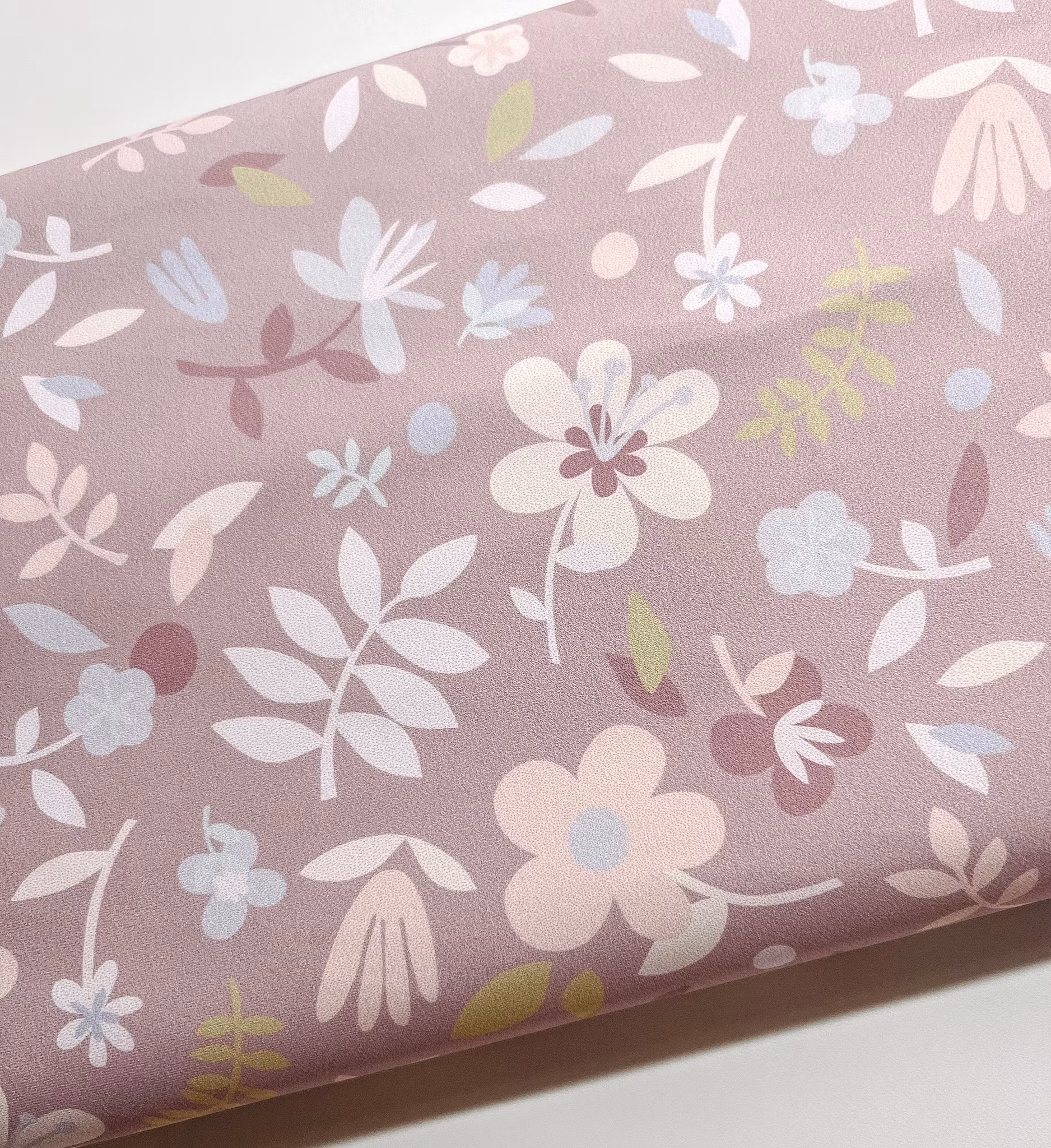 Lycra soft rosa med blomster