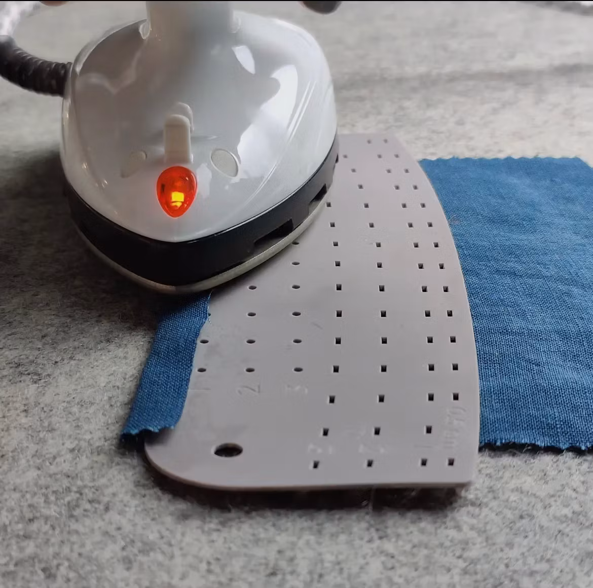 Jenerates silikon strykelinial