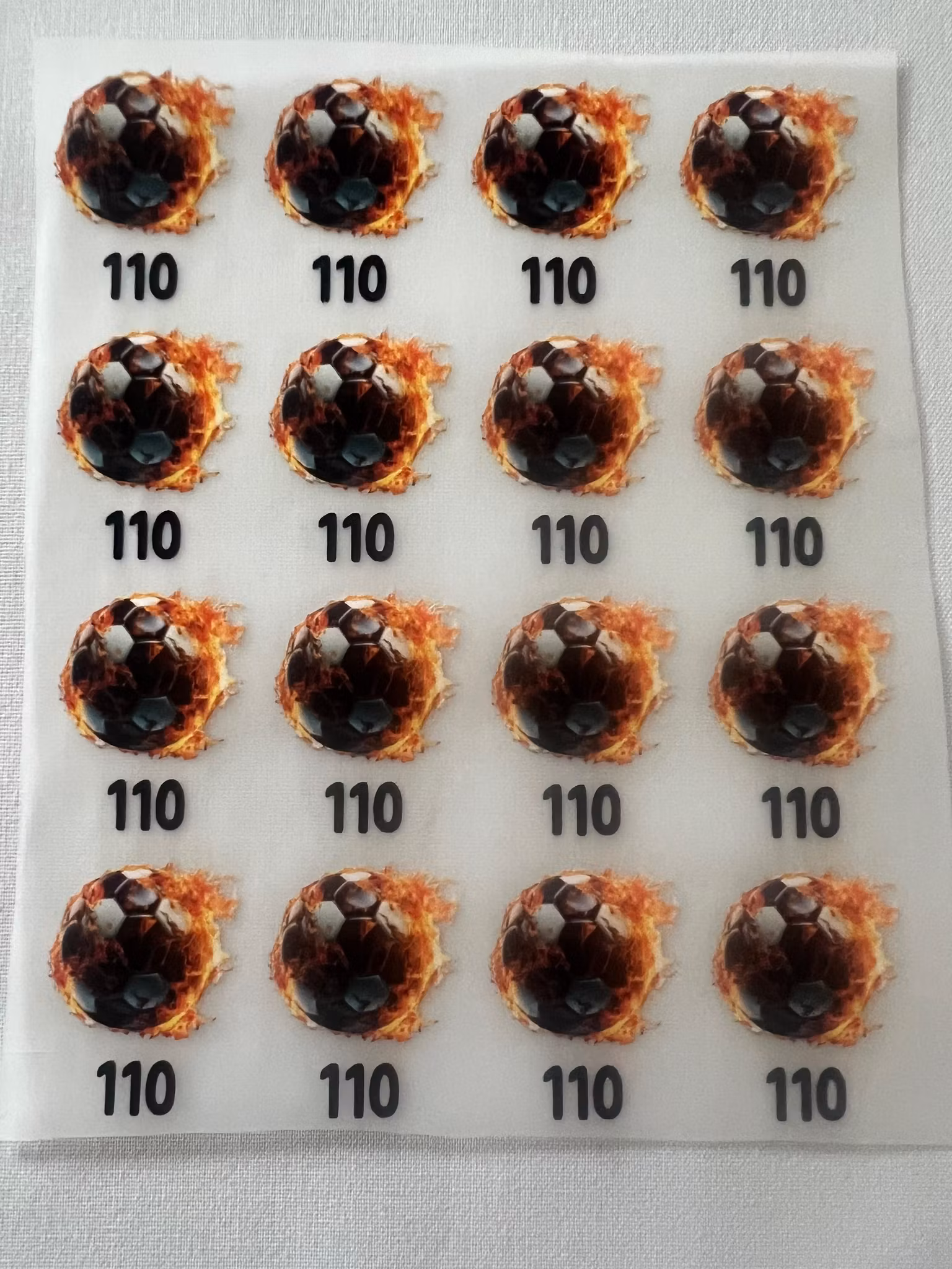 DTF størrelsesmerke brennende fotball