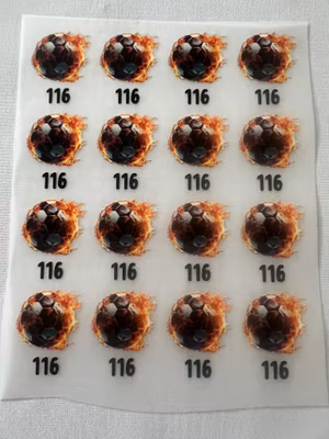 DTF størrelsesmerke brennende fotball