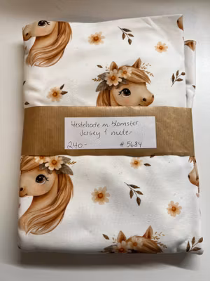 Hestehode med blomster