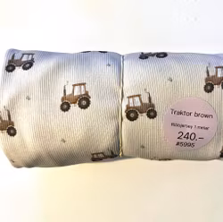 Traktor brown