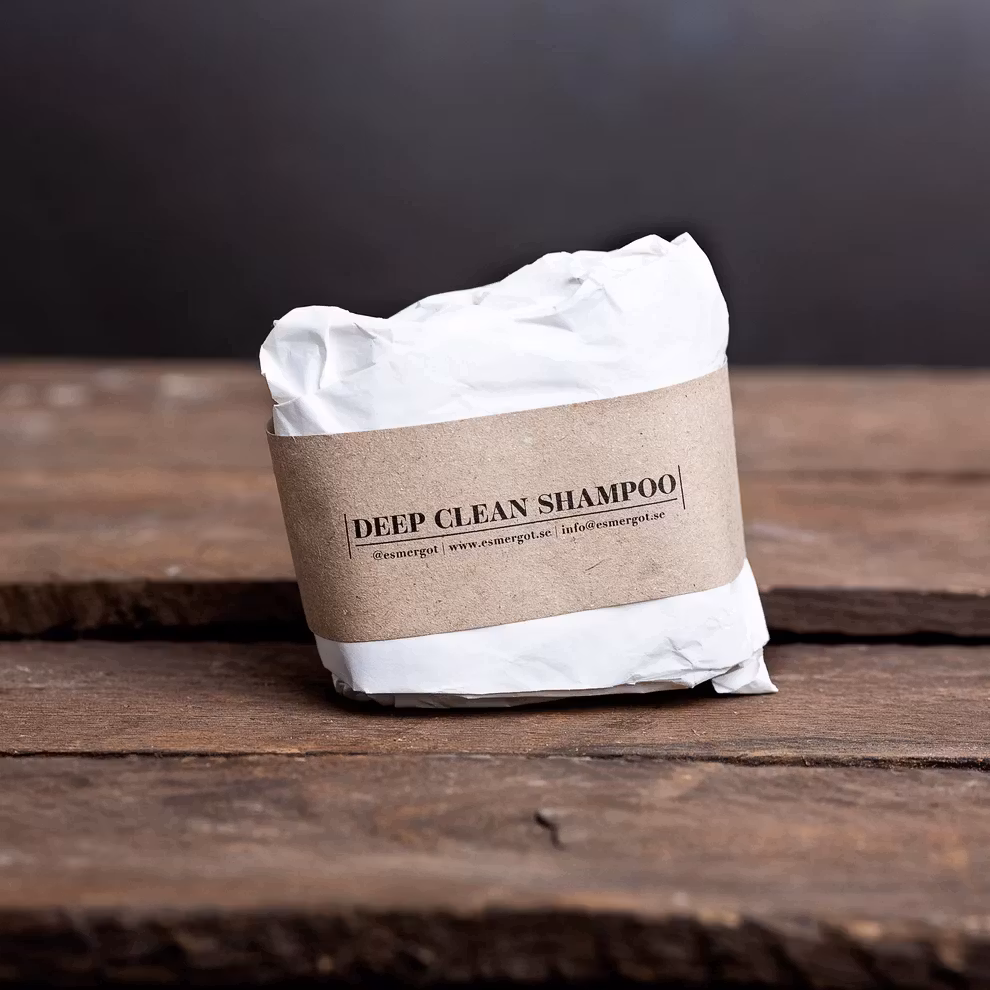Svensktillverkad Hundschampookaka | Esmergot | Deep Clean