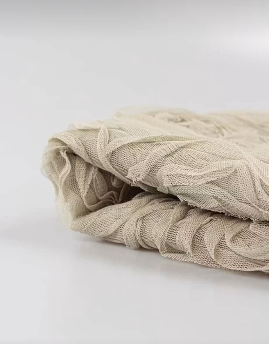 Tyll Blommor Beige OUTLET