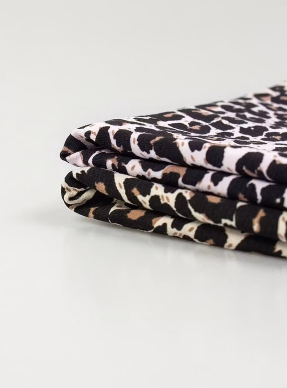Tyg tyger Leo trikå Jersey leopard