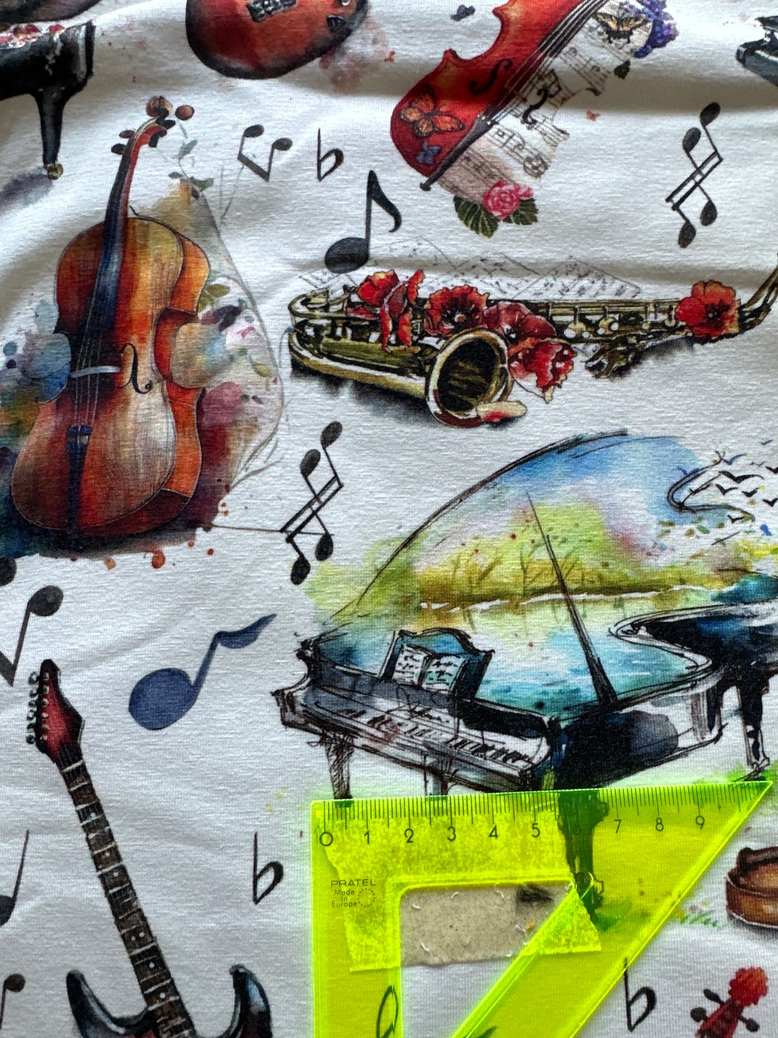 Gitarr piano instrument  Jersey