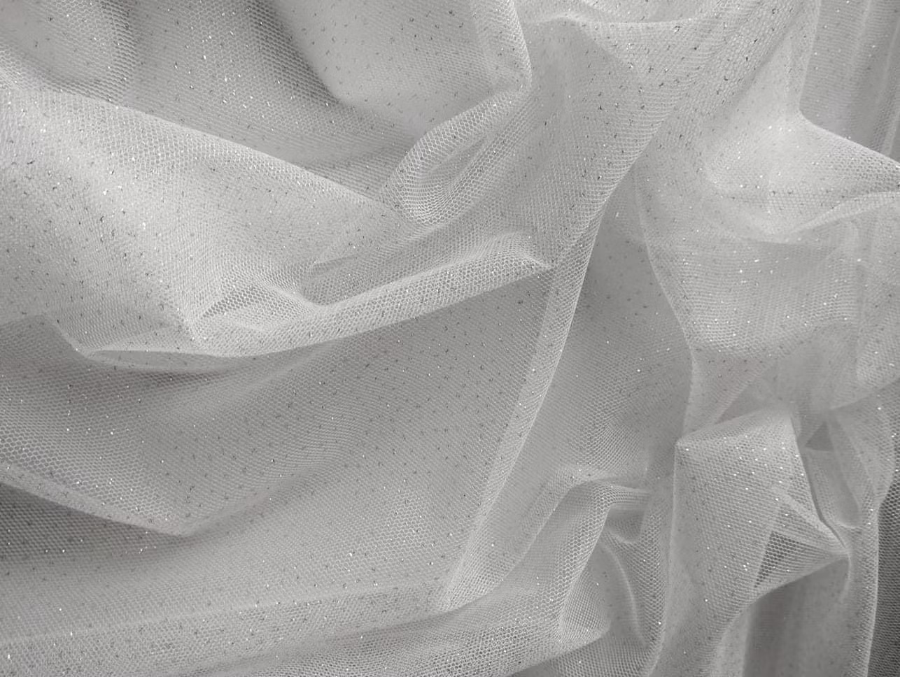 Tyll glitter vit vitt tyg tyger