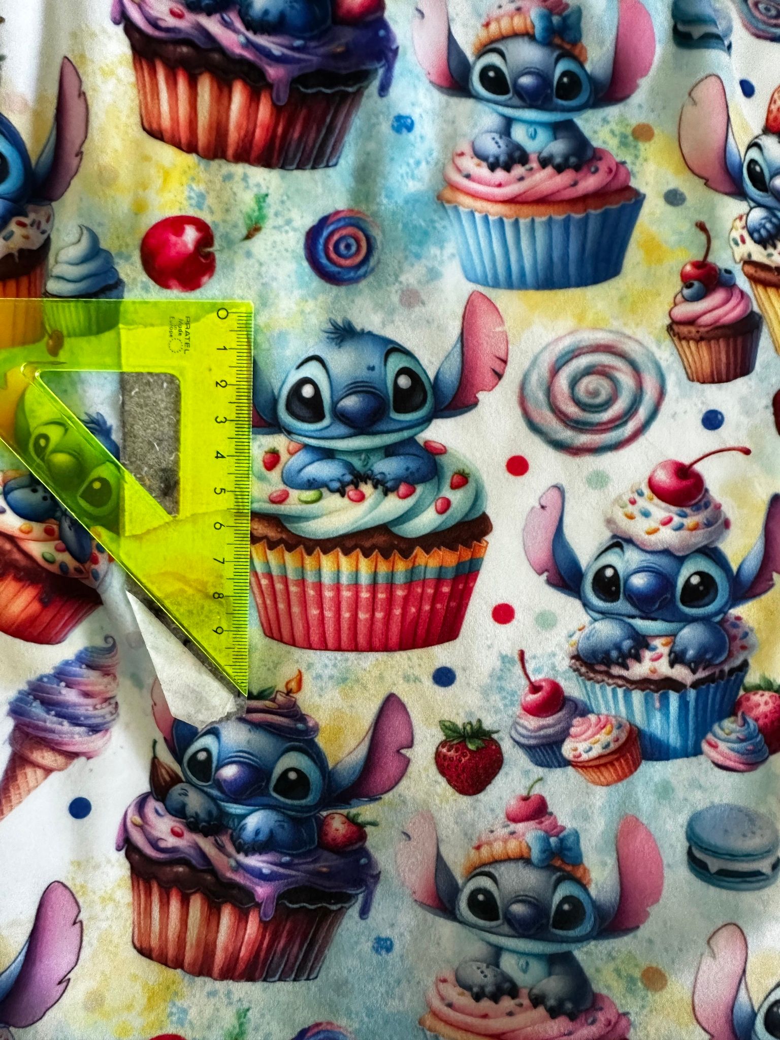 Stitch Muffins Velour Supersoft