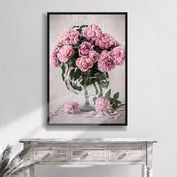 Bowl of Roses Art Print
