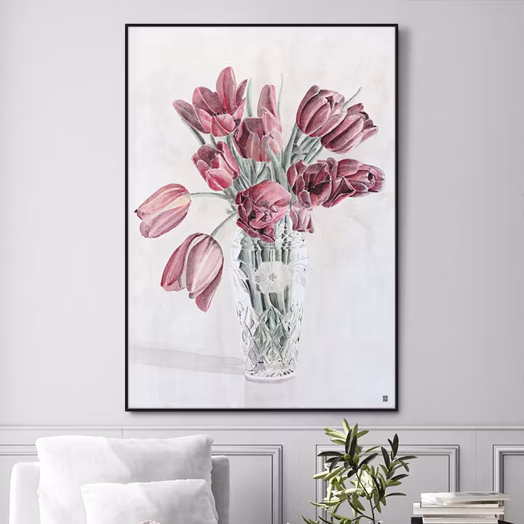 Tulips in vase Art Print