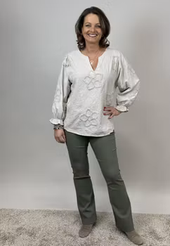 Blommig blus