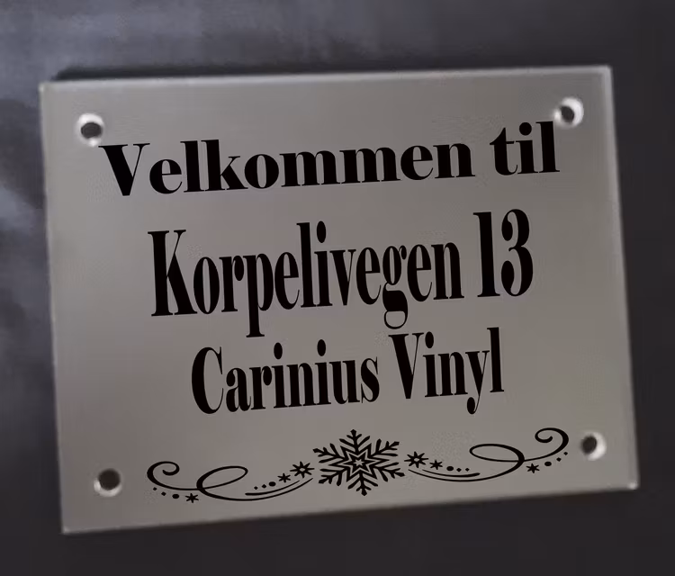 Dørskilt i akryl