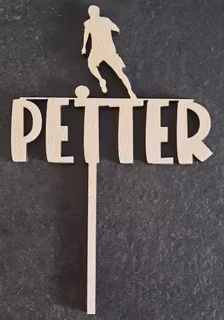 Kaketopp med figur og navn