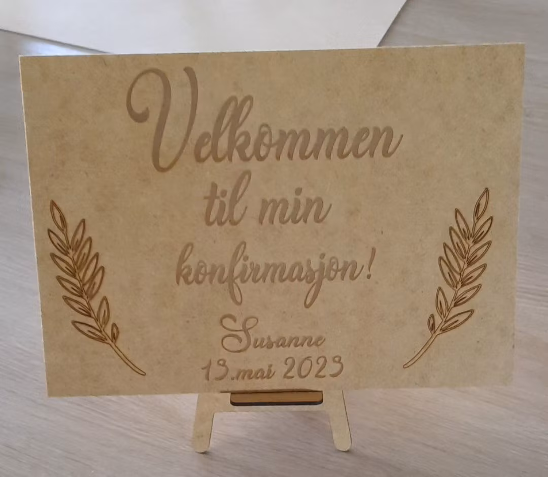 Gravert skilt, ca. A4 størrelse