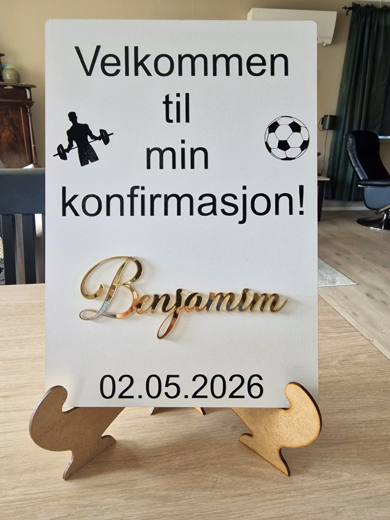 Velkomstskilt, hvit MDF. Flere størrelser.