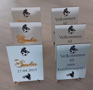 Velkomstskilt, hvit MDF. Flere størrelser.
