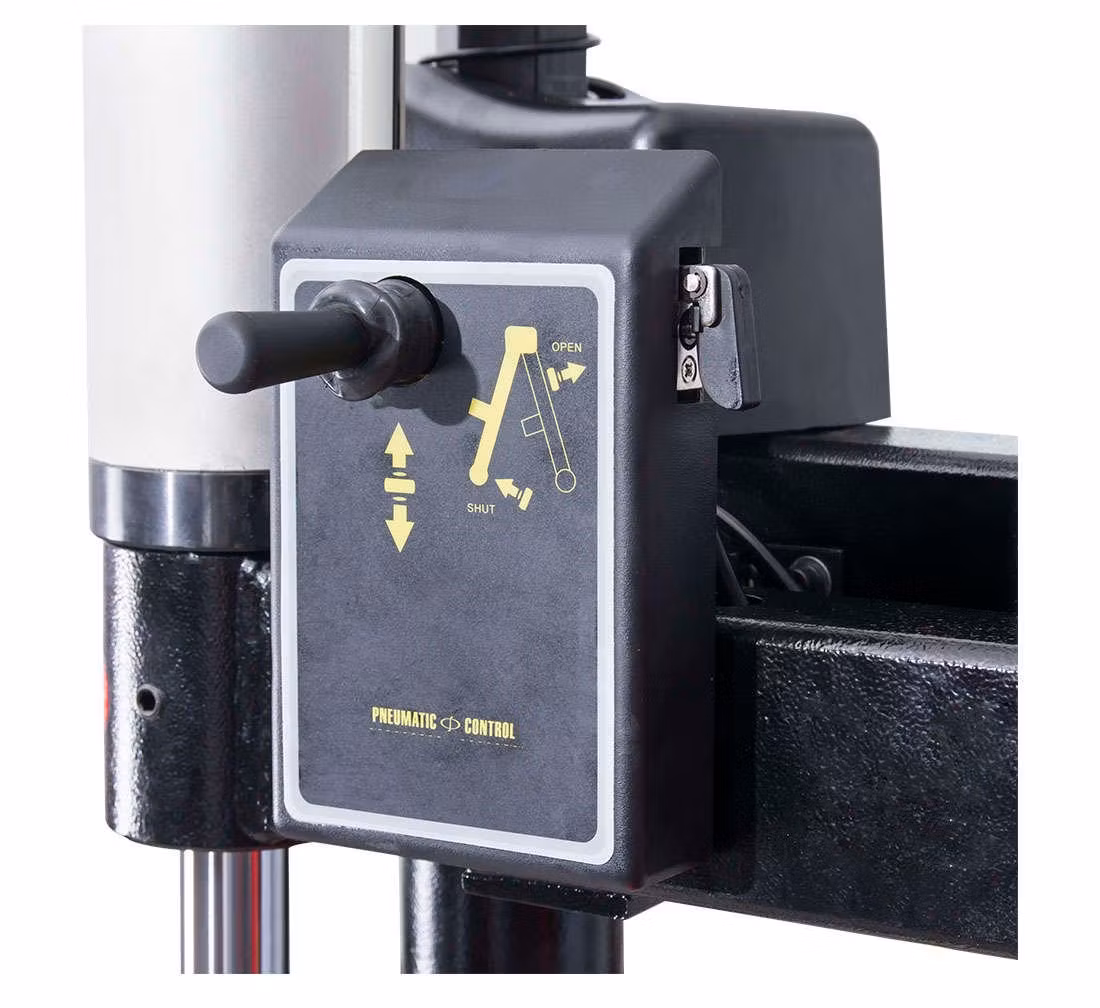 Däckmaskin halvautomatisk med en hiss RUN-FLAT arm REDATS M-215