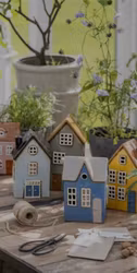 Thorshavn, grönt hus med röd dörr, Kanalhus ljuslykta