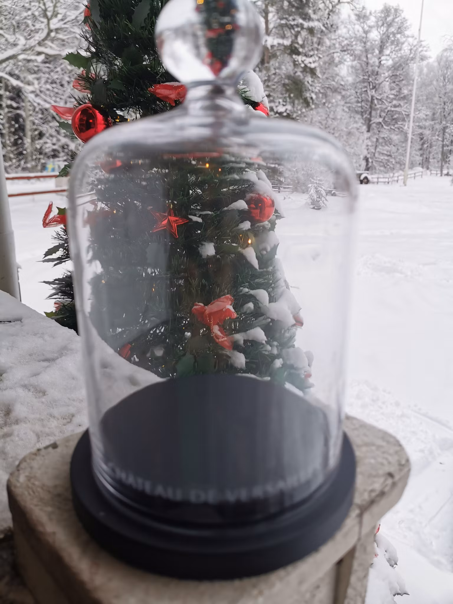 KÄRLEKSLJUSET   TEMLE DE L'AMOUR