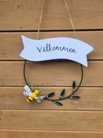 Välkommen krans med fjäril eller bi.