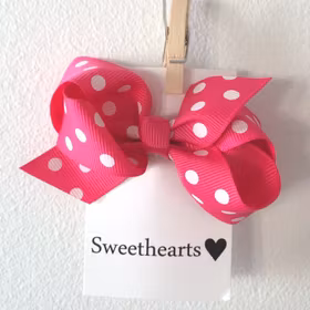 Rosettshop- Hårrosett Polkadot 8cm Classic MÖRKROSA