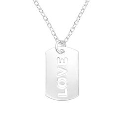 Doppresent pojke - Halsband Platta med LOVE i silver