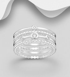 Silverring med fyra Cubic Zirkonia stenar - äkta 925 silver